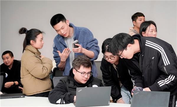 京东推出服务商“灯塔计划”为合作伙伴降本增效为商家增长拓展空间(图3)