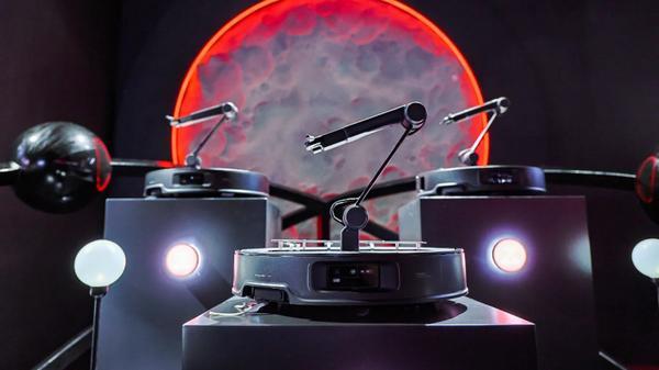 石头科技登顶2025上半年全球清洁机器人市场扫地机品类稳居第一(图3)