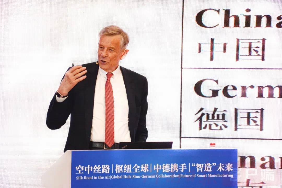 大国工匠：中国连圆珠笔钢珠都造不出来？不服就干！(图19)